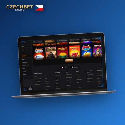 Hráč u stolního počítače s Czechbet Casino desktop verzí běžící ve večerním osvětlení